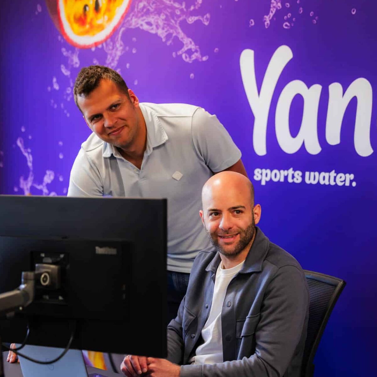 Collega's software Yanga kantoor
